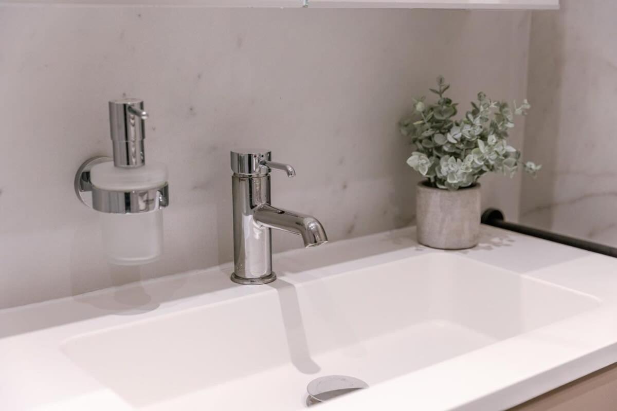 Apartamento Huswell - Modern In Heart Of With Terrace *